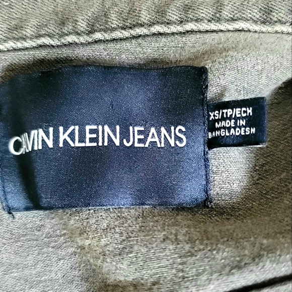 Calvin Klein Petite Gray Denim Jacket Size XS - Picture 10 of 12